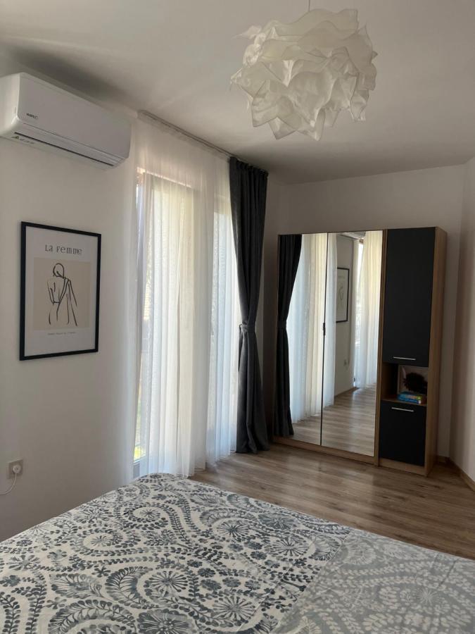 Azzurro Premium Apartment On Bulevard Bogoridi Burgas Stad Buitenkant foto