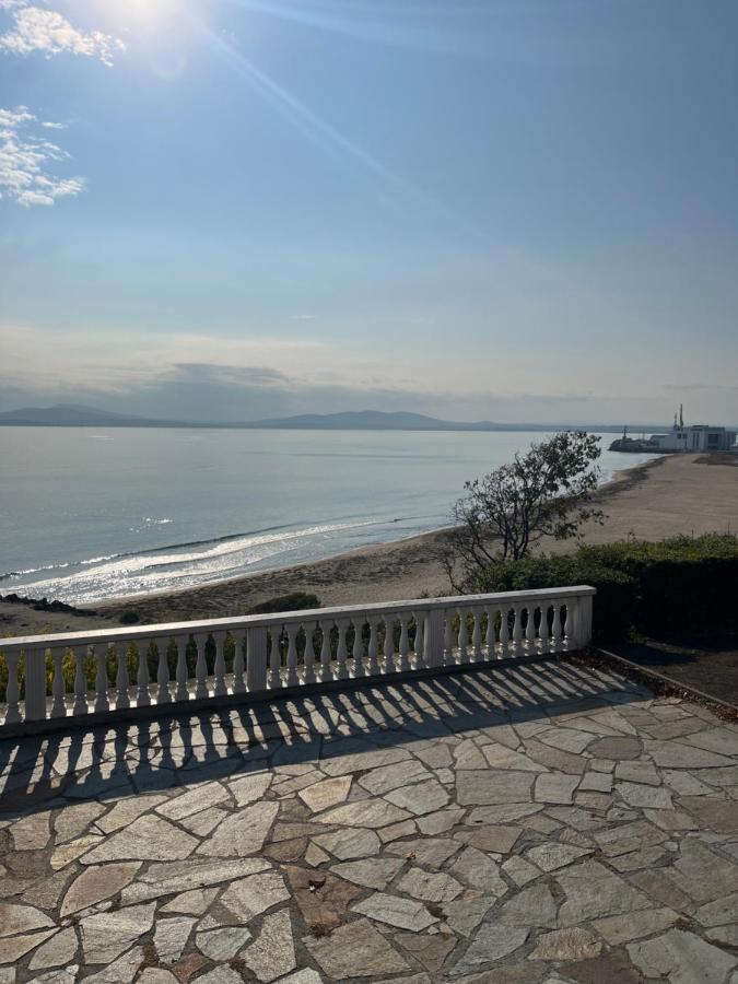 Azzurro Premium Apartment On Bulevard Bogoridi Burgas Stad Buitenkant foto